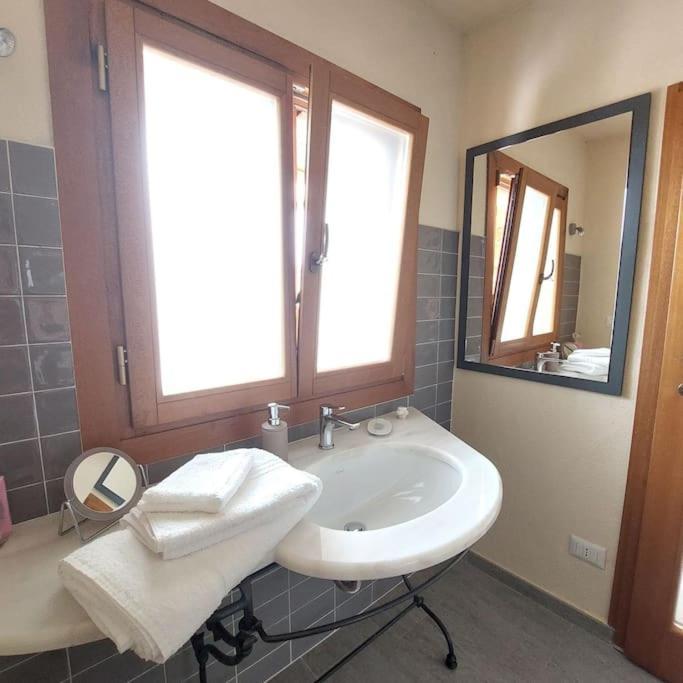 Istanti - Salvia Apartment Costigliole Saluzzo Luaran gambar